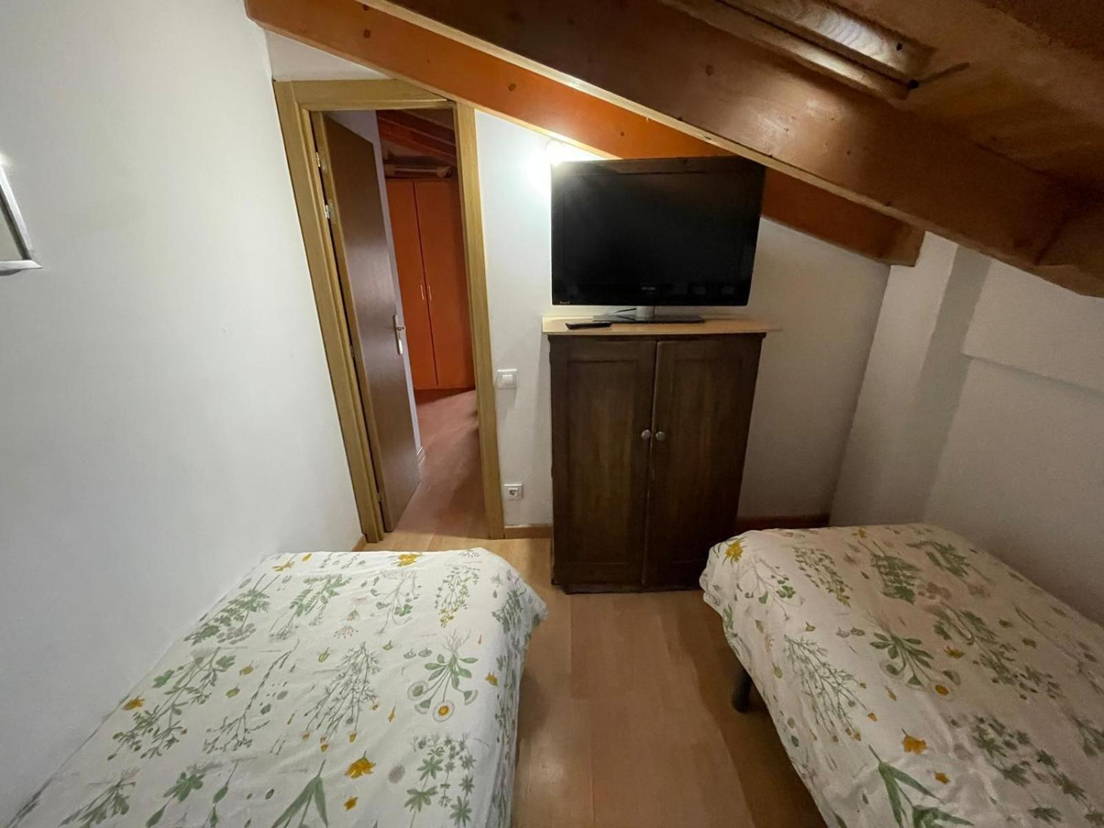 La Abadia Apartamentos Tolva Room photo